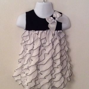 🤑Rare Editions ruffled dress. Size 18M.
